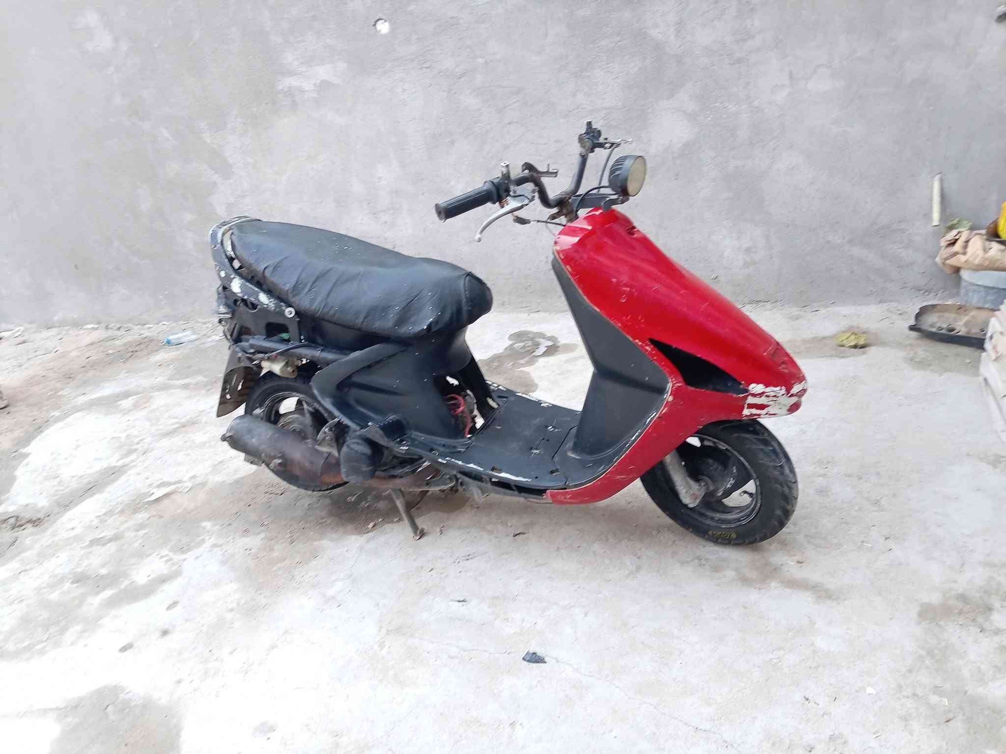 السلام عليكم دراجه فراشه للبيع سعر 250 بيها مجال مكاني بصره والخصيب مهجران قرب مدرسه الشمس حياكم الله *********** هذا رقمي
