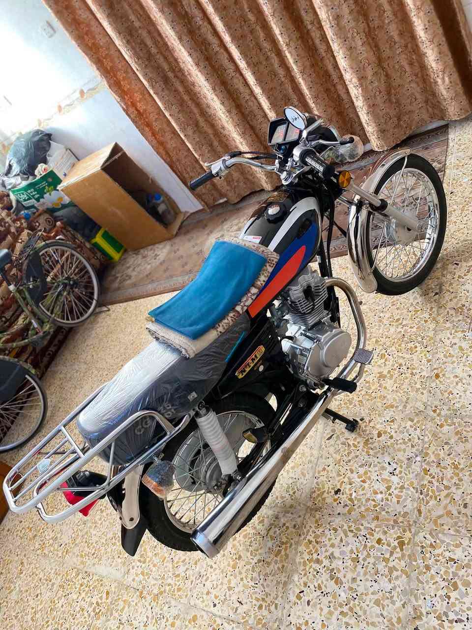 السلام عليكم ...🤍... نامه  متياز مديل 2026 شبه شلامجه  اوراق صارله شهرين  من طالعه من المعرض جاهزه دراجه مكفوله كفاله عامه  العنوان كربلاء المقدسه قرب مستشفى الكفيل رقم {***********} السعر 750 وبيه مجال …🤍...✨🍂
