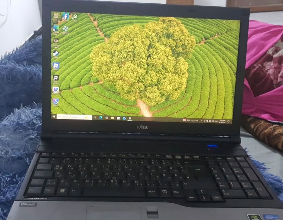 للبع المواصفات بالصور
السعر ١٧٥ 
***********
بعقوبة

نص مكتوب في الصور:
- About Installed RAM 8.00 GB DDR3 Processor Intel(R) Core(TM) i5-3360M CPU @ 2.80GHz 2.80 GHz Graphics Card 2 GB Multiple GPUs installed Storage 466 GB 143 GB of 466 GB used DESKTOP-AHFO4UC CELSIUS H720 Rename this PC Copy Device Specifications Device Name DESKTOP-AHFO4UC Processor Intel(R) Core(TM) i5-3360M CPU @ 2.80GHz 2.80 GHz Installed RAM 8.00 GB (7.85 GB usable) Graphics Card NVIDIA Quadro K2000M (2 GB), Intel(R) HD Graphics 4000 (32 MB) Storage 466 GB HDD WDC WD500LPVX-08V0TT5 Device ID CE61AEFA-6093-4E99-B846-1ACFACFA305F Product ID 00330-80000-00000-AA428 System Type 64-bit operating system, x64-based processor Pen and touch No pen or touch input is available for this display Frequently asked questions How does having 8-16 GB of RAM impact my PC's performance? Can I run modern applications smoothly with this RAM capacity?