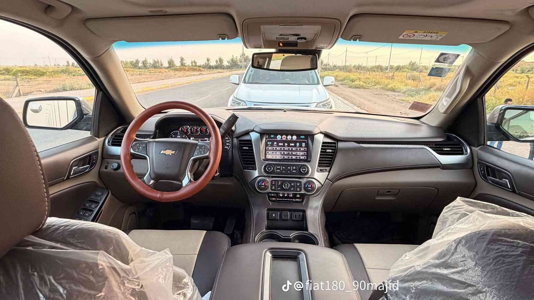 الادمن المحترم♥️
❤️‍🔥للبيع او المراوس 
🚙شوفرليت تاهو  🚙

🔶موديل2017
 🔶السياره فئه LT1 خليجي فول مواصفات 
🔶مكينه V8/5300
🔶السياره بيه قطعتين صبغ وحده تبديل  
🔶مكينه بلاديه على وضع الشركه
🔶السياره ماشيه 191كم
🔶تبريد ثلج
🔶فتحه
🔶حداديه كله جديد
🔶تخم تاير
🔶ويل 20 كروم
‏🔶dvd بالقماره
🔶رقم بغداد تحويل ثاني يوم
🔶دهن وفلتر  جديد
🔶غرفة جديد
🔶السياره عليه ادامه كامله 
💯❌💯
🎤🎤🎺🎺السعر280💵💵وبيه مجال قليل 
وكلشي اكو بالسوك 
 
🏠العنوان واسط ⛺️قضاء الزبيدية‬***********

نص مكتوب في الصور:
- @fiat180_90majid