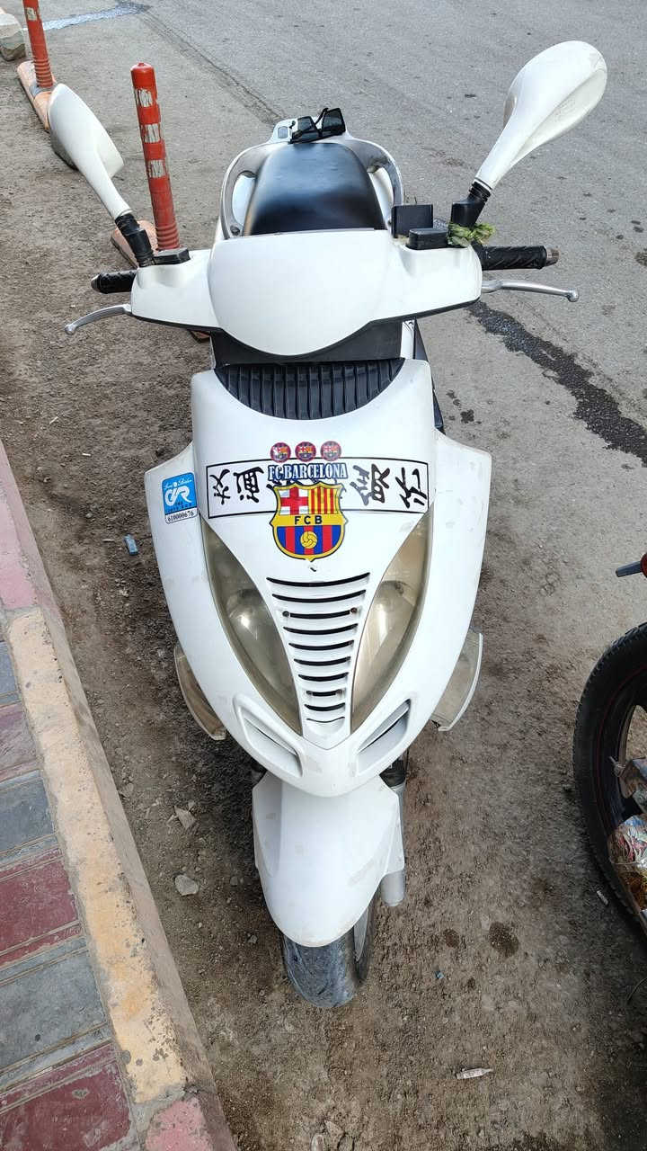 كامكو للبيع برغي ممفتوح بيهه كله بلادي وكفرات اصليه 
بيع مستعجل 

نقصهه باتري فقط 

الباقي كله شغال فوول 
السعر 650 وبيهه مجال مجال

مكاني الحله 
متواجد واتساب
***********
