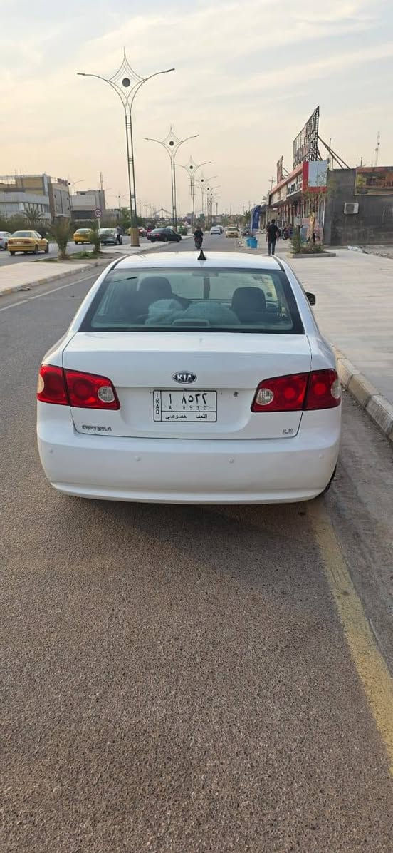 اوبتيما مديل ٢٠٠٨خليجي مكفول فقط بيه بارد ملاحضتين بصيطات تخم تاير حداديه جديده مبايل ***********
