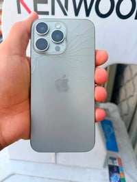 ايفون 15 برو ماكس • ٢٥٦ • مبدل شاشة وبطاريه