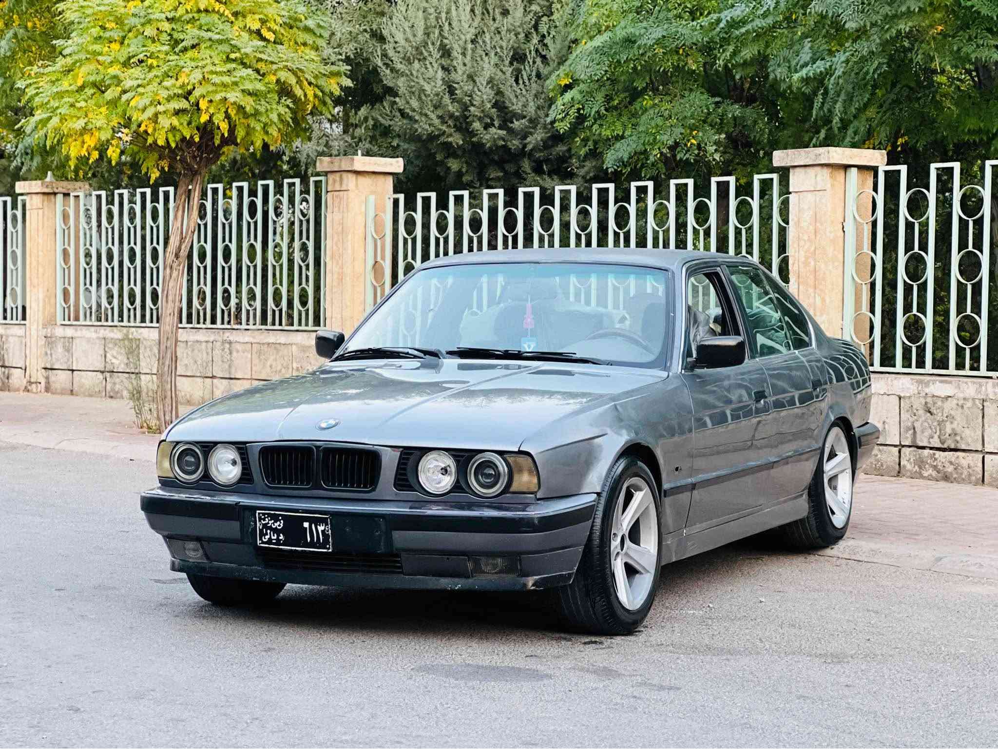 بي ام 525 • ١٩٩٣ • اوتوماتيك