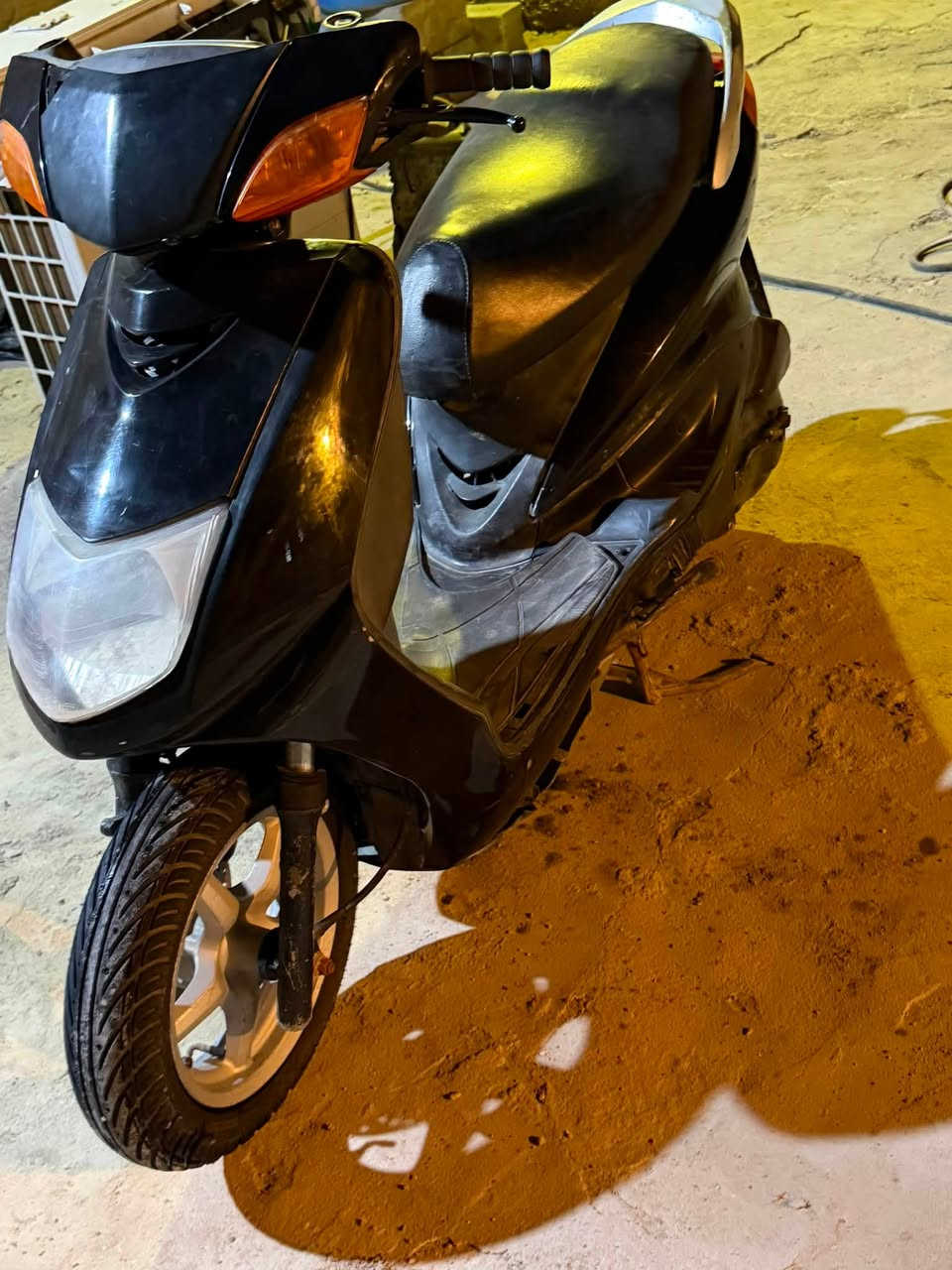 سكنس ياباني نثيه 110 دراجه نضيفه مكينتها مامفتوحه بس يرادلها ترتيب كهربائيات سلفها شغال وهندر شغال مفتوح بيها بس الصفحه دراجه مشيها يخبل سعر 550وبيها مجال للشراي ***********
