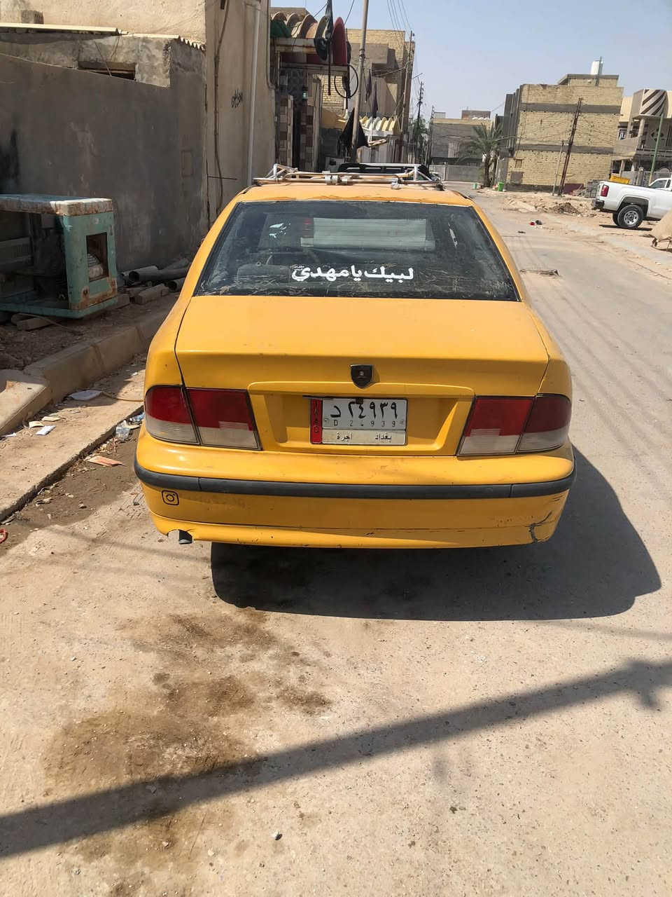 سلام عليكم سمند للبيع موديل ٢٠١٠ رقم بغداد عندي رقم صاحبها مايرد ع موبايل ابيعك مابيها راعي كير واكسن كفالة المحرك بي ضعف تخم تاير كهربائيات كلها شغالة سعرها ١٠ ورقات قفل قفل قفل رجاء وبدون احراج سعرها هذا من لاخير مكان السيارة كربلاء لاستفسار لاتصال ع الرقام 
***********حسن
***********ابو حسن
