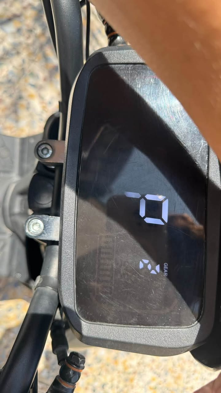 دراجه اباجي شحن للبيع
دراجه كامله مابيها اي شي
نضيفه كفاله مفوله من كلشي شحن الوحده 40km دراجه
موديل 2025 اي شي كفرات
كله اصلي ودارجة كلشي بيها
شغال ***********
: الاستفسار
