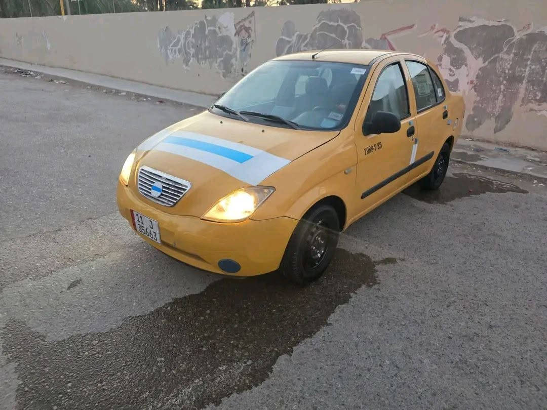 طيبه للبيع موديل 2015 سياره جاهزه من كلشي محرك و كير  و تخم تاير و تبريد شغال سياره مصفره هيه و غرامات 
عنوان السياره بغداد شعب
السعر ٣٣ وبيها مجال 
رقم الهاتف ***********
