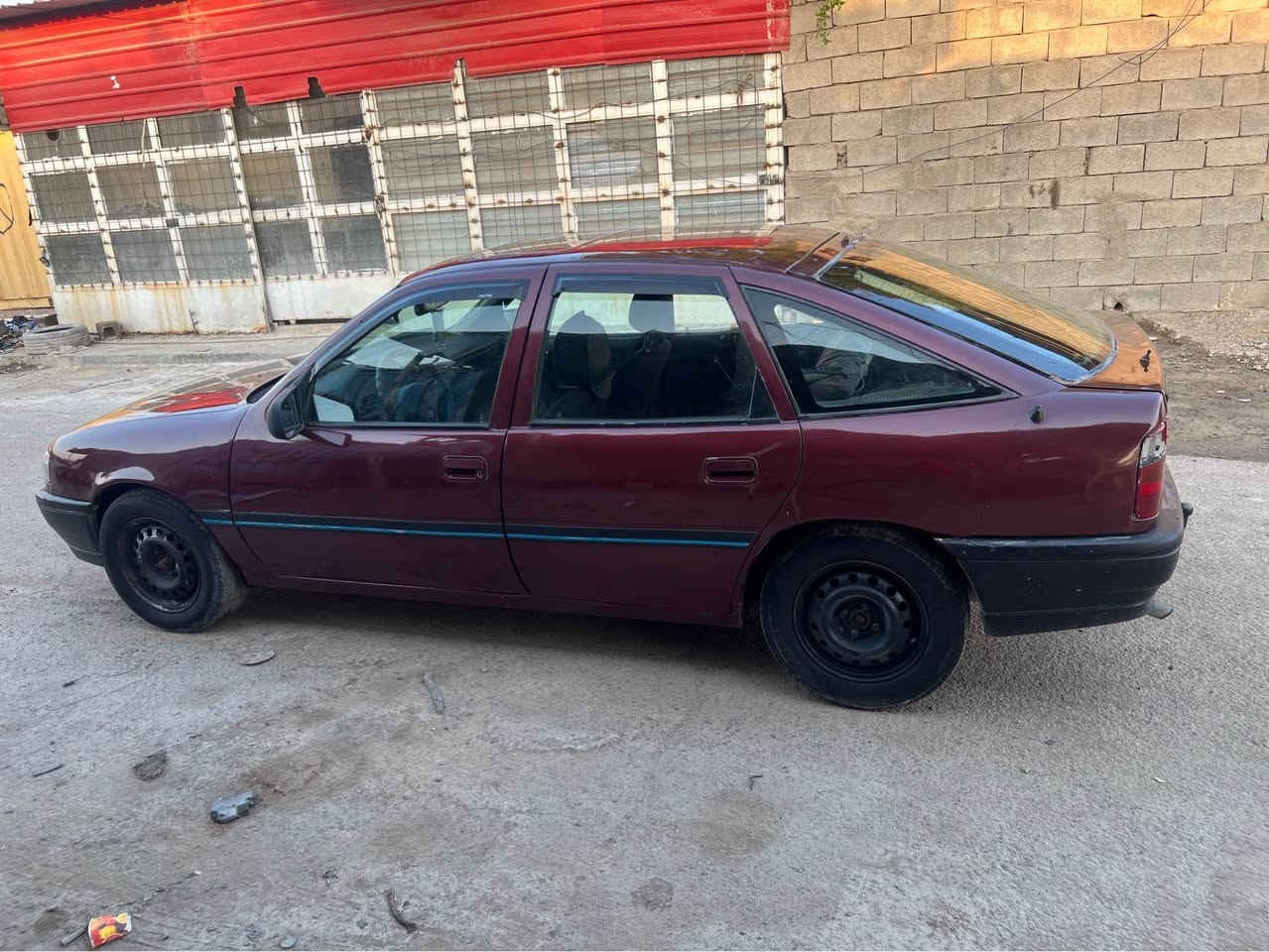 اوبل فكترا رقم انبار مشروع وطني
اقساط ما ابيع وبوعده ما ابيع  
كير ومحرك جدد محرك 2000 مكفولات 
قايش عريض باور ستيرن مشط باور كله جديد 
صدرها زين تايرات نص عمر كهربائييات شغاله
ترايك شغل وطلع للبصره السياره نضيفه 
خياس مابيها مصبوغه جمالي بدون حادث خياسات كلها مصلحه السعر 23 وبيها مجال
بيع او مراوس كلشي وسعره اذا تشتري احولك مباشر وكاله ماكو
قسط بوعده ما ترهم مكان السياره تكريت الديوم هاي تفاصيل كامله رجائآ اخوان اليخابر يقره المنشور قبل لا يخابر حتا ما يضل يسالني هواي كلشي موضح بل منشور 
 
***********    ‭***********‬ تكريت, صلاح الدين
