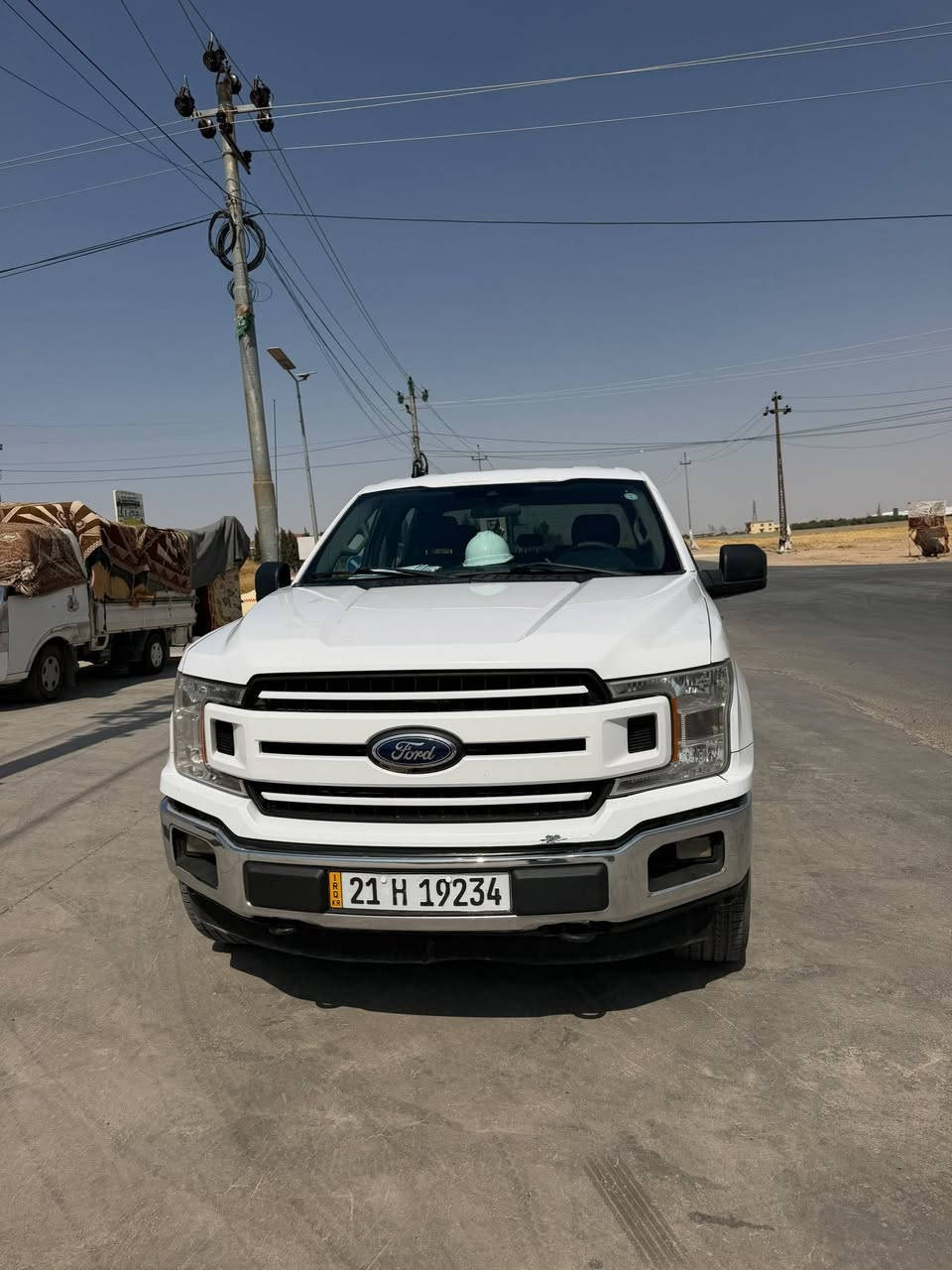 فورد F150
محرك 6 

(2700)

موديل 2020

رقم سليمانيه 

مواصفات حلوه
230$ وبيها مجال 
الرقم ***********
