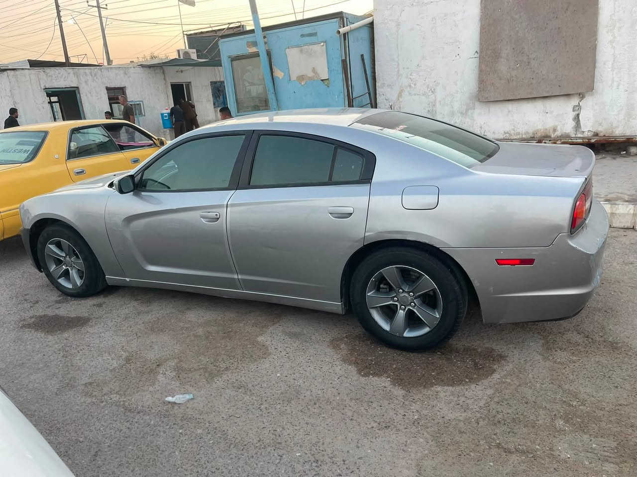 السلام عليكم جاجر ٢٠١١حلوم مرتبه مكينه وكير خير من الله السعر ١٢٠وبيهه مجال قليل باقي التفاصيل خاص ***********@إشارة
