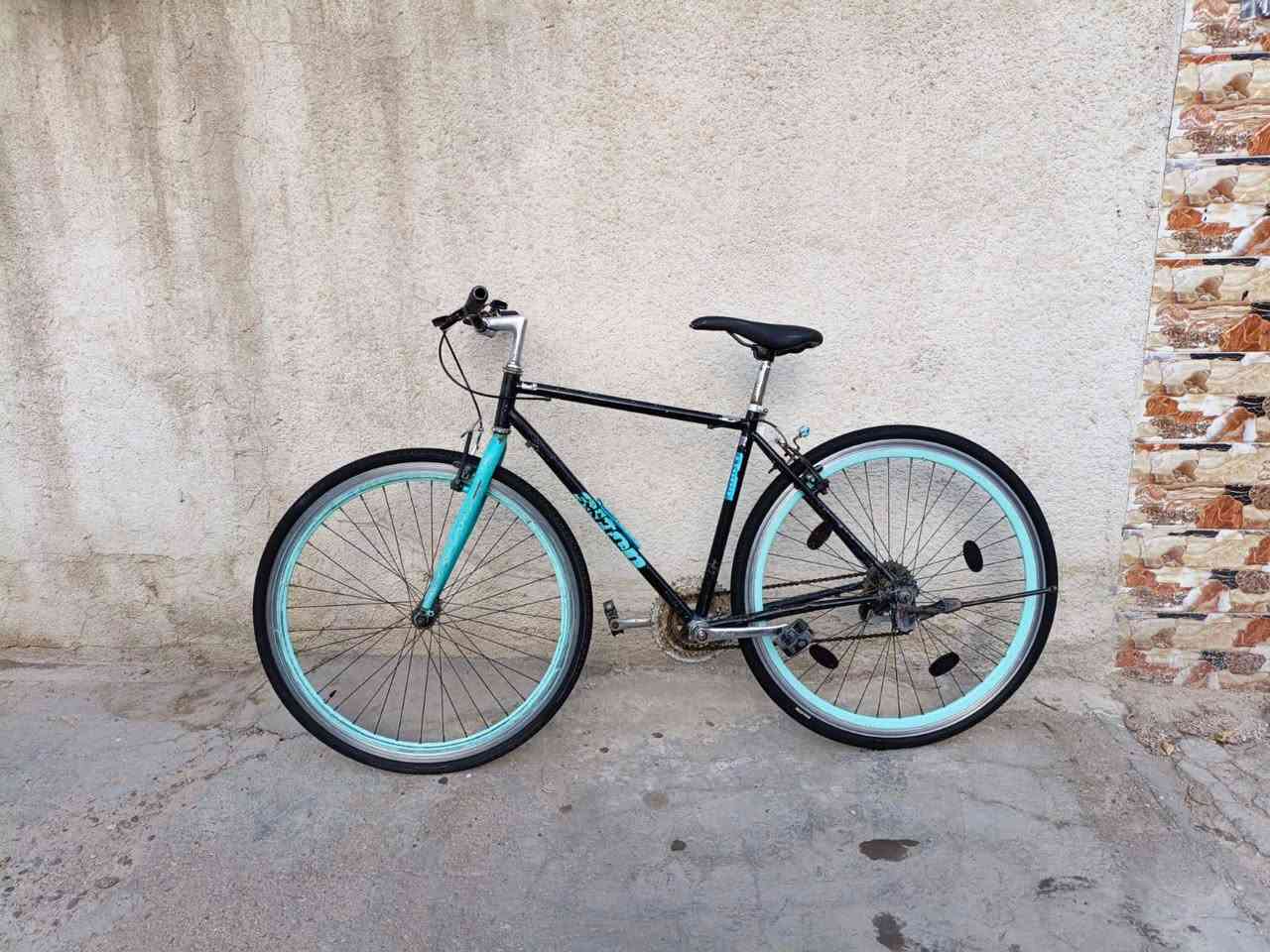 يامها C700 • نضافه ٨٠ب١٠٠ • البياع التراث
