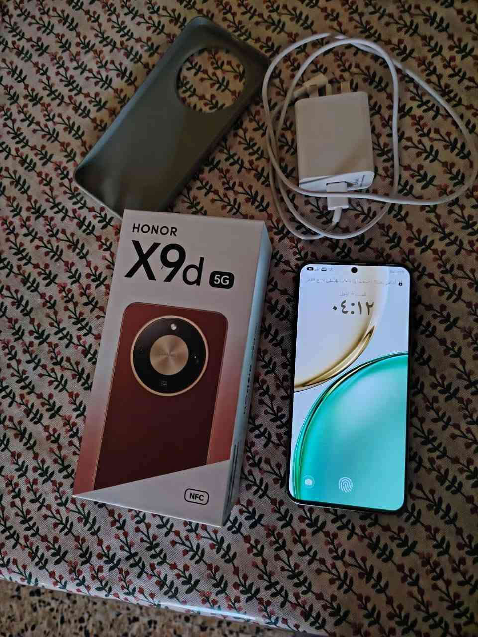 السلام وعليكم للبيع هونر x9d5G ماصارله شهر السعر ٤٥٠الف...البطارية تأتي بسعة 8300 مللي أمبير مع شحن سريع بقوة 66 واط مبأيل ***********
