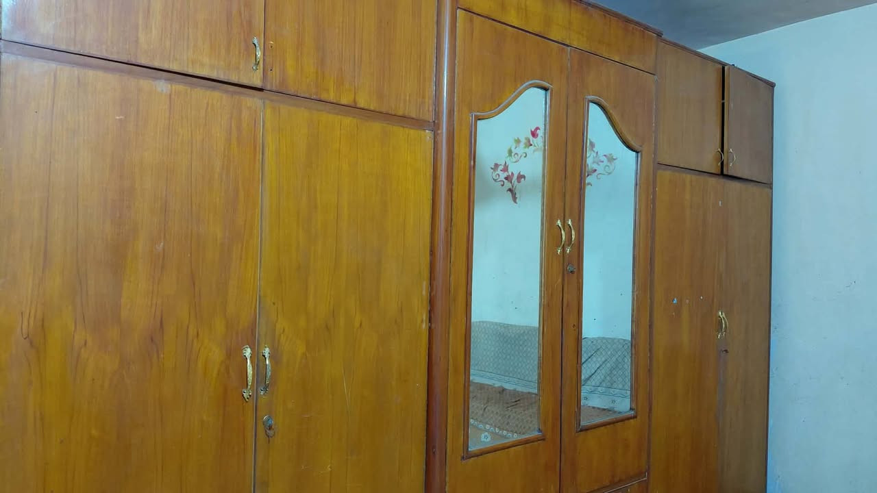 غراض للبيع مكانه بابل للاستفسار على رقم ***********
