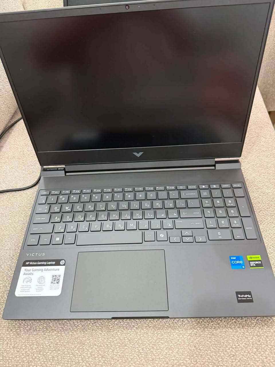 لابتوب  hp victus
Cpu : i5 13420 H

Vga : nvidia rtx 4050  6 g

Memory: 32 g  (16+16) 

Ssd : 512g

15.5 fhd 144 HZ

Wifi 6 bluetooth 5

Win 11 home
***********
السعر مليون وربع 
ملاحظة اضافة رام  ddr4. 16g
