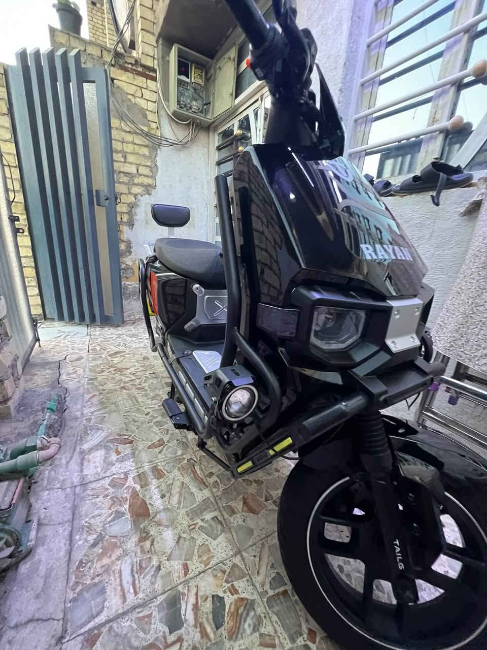 داجه شحن ريان وحش الكون فوال داجه جديده صار شهرين من اخذتها بطاريات جدد شرط الفحص بصمتين بيها السعر قفل قفل 🔐 بدون عمله 975 العنوان بغداد الجديده قرب جبار ابو الشربت للاتصال ***********
