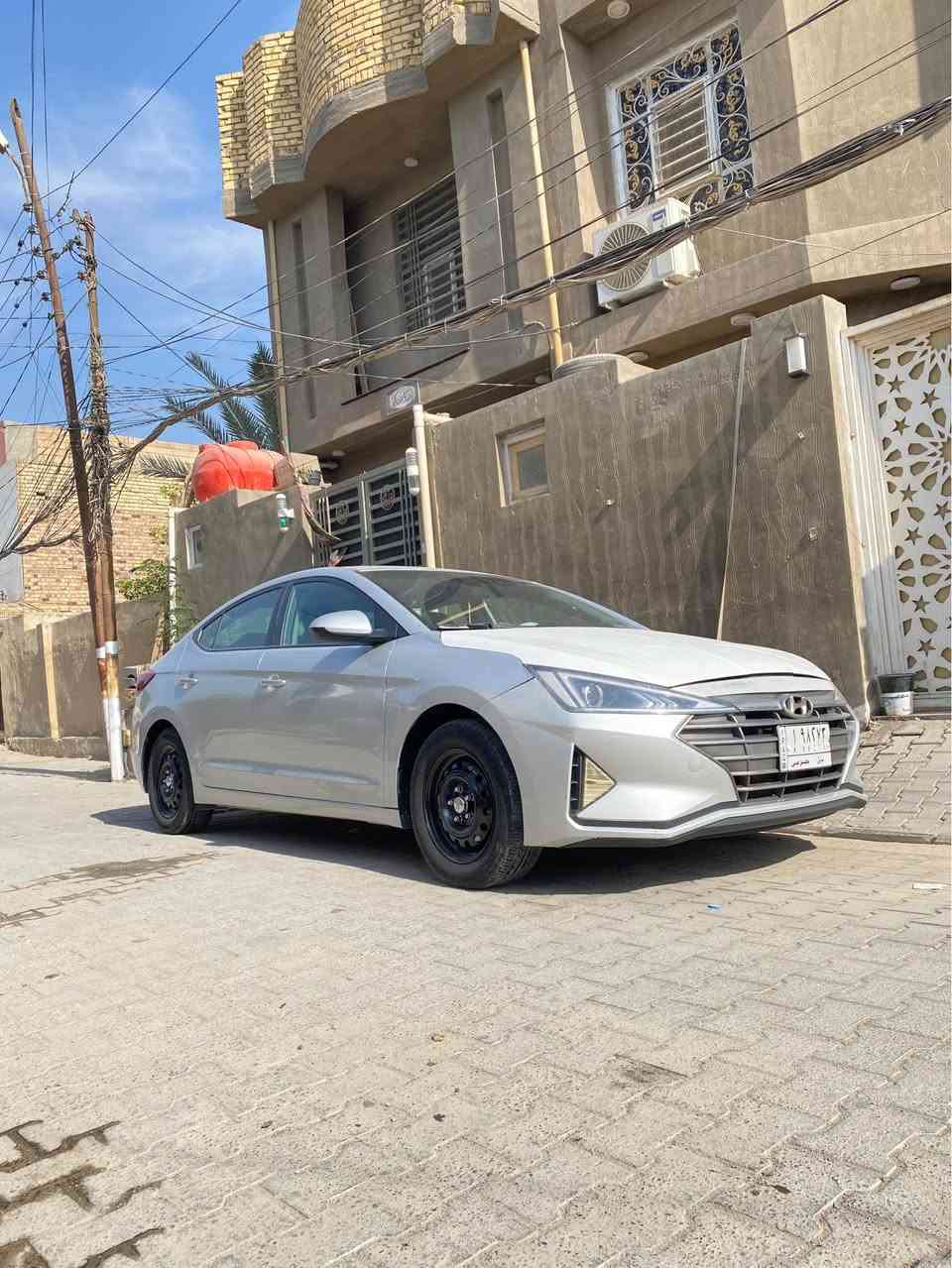سلام عليكم 
هونداي النترا
موديل 2019
وارد امريكي حادث جاملغ وبنيد وباب جهة السايق
حره باسمي السعر120 وبيهامجال
للاستفسار ‭***********‬.      ‭+964 781 765 7503‬ النجف, العراق

