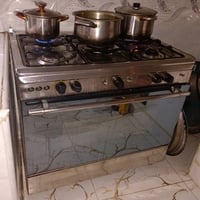 طباخ • ٤ عيون • شغال