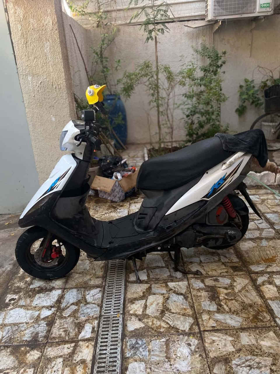 السلام عليكم دراجة ماكس عدله للبيع نگره سلف وهندر دراجه شلعه ومعدل طيران سرعه ١٢٠ مكينه كفاله كفر بلادي السعر ٨٥٠
***********
