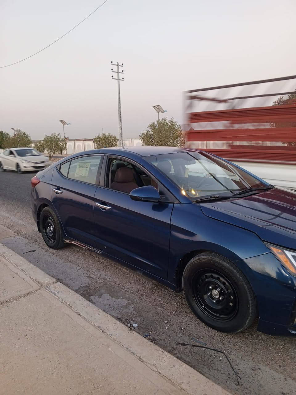 � للبيع او مراوس حسب القناعه النترا 2020 🔥
امريكي 

🚘 النترا 2020 | محرك 2000 دوش   

💰 السعر: 105 ورقة 💵 قابل للتفاوض 
(المكان النجف الاشرف)

✅كير اي تي

✅  وتبريد ممتاز 

✅ السيارة جاهزة 

✅ الاستخدام شخصي

🔧 ملاحظة مهمة:

السيارة  بيه 5 قطع صبغ بدون دواخل ليبر واحد 

رقم قادسيه رقم انجليزي 

📞 للاستفسار *********** النجف, العراق

