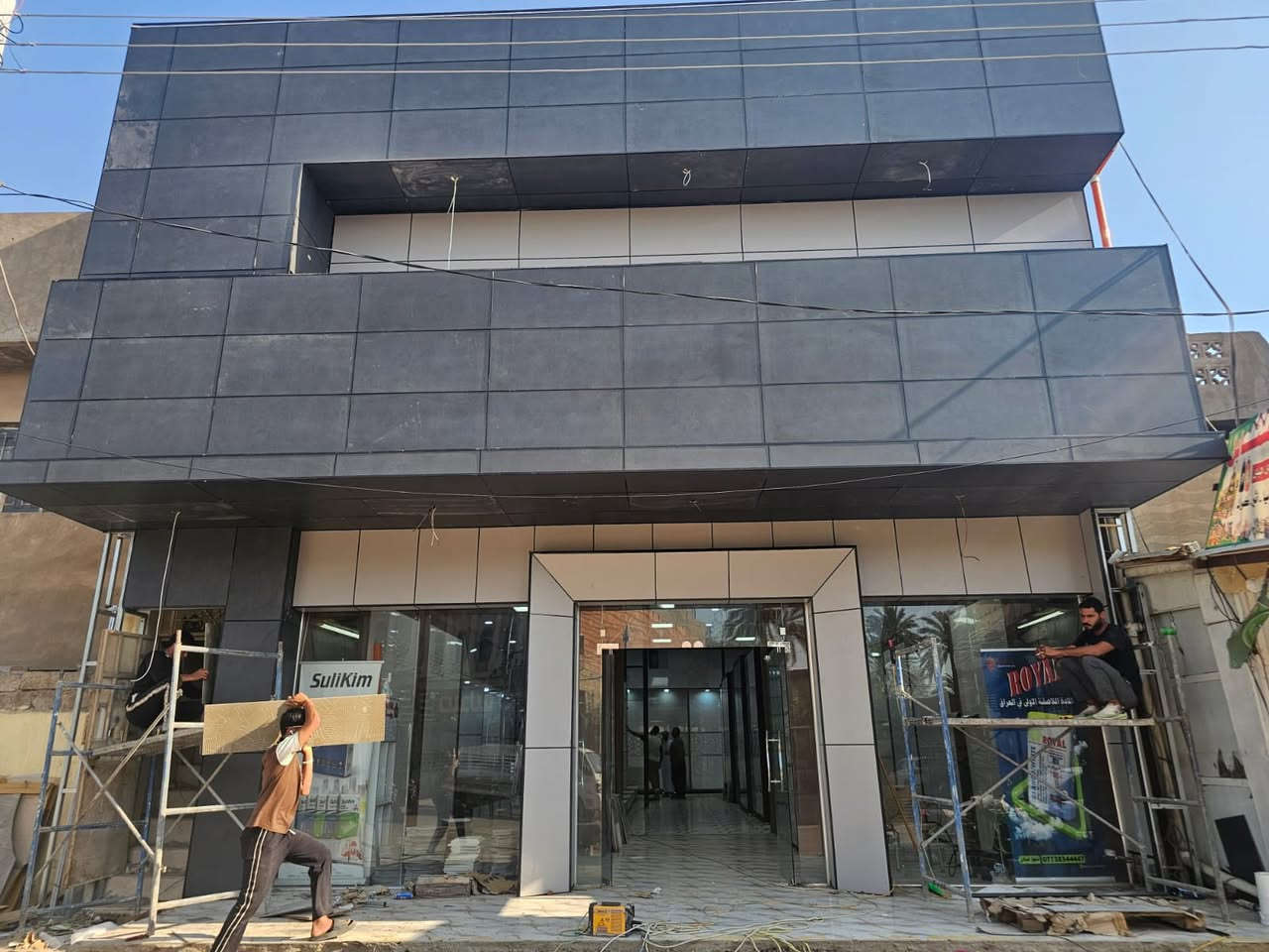 👷‍♂️البركة للالمنيوم 👷‍♂️ 

 ✅تنفيذ اعمال واجهات الزجاج الحديث كيرتن وول

✅واعمال البورسلاين للواجهات والفرونتك الميكانيكي
 
✅واعمال السكايلايت الزجاج والديكورات الخارجيه والداخليه 

مواصفات عالميه بأيادي احترافيه 📐
للاستفسار اكثر يرجى مراسله الصفحة 
او الاتصال بالارقام التاليه 
***********
***********
***********
