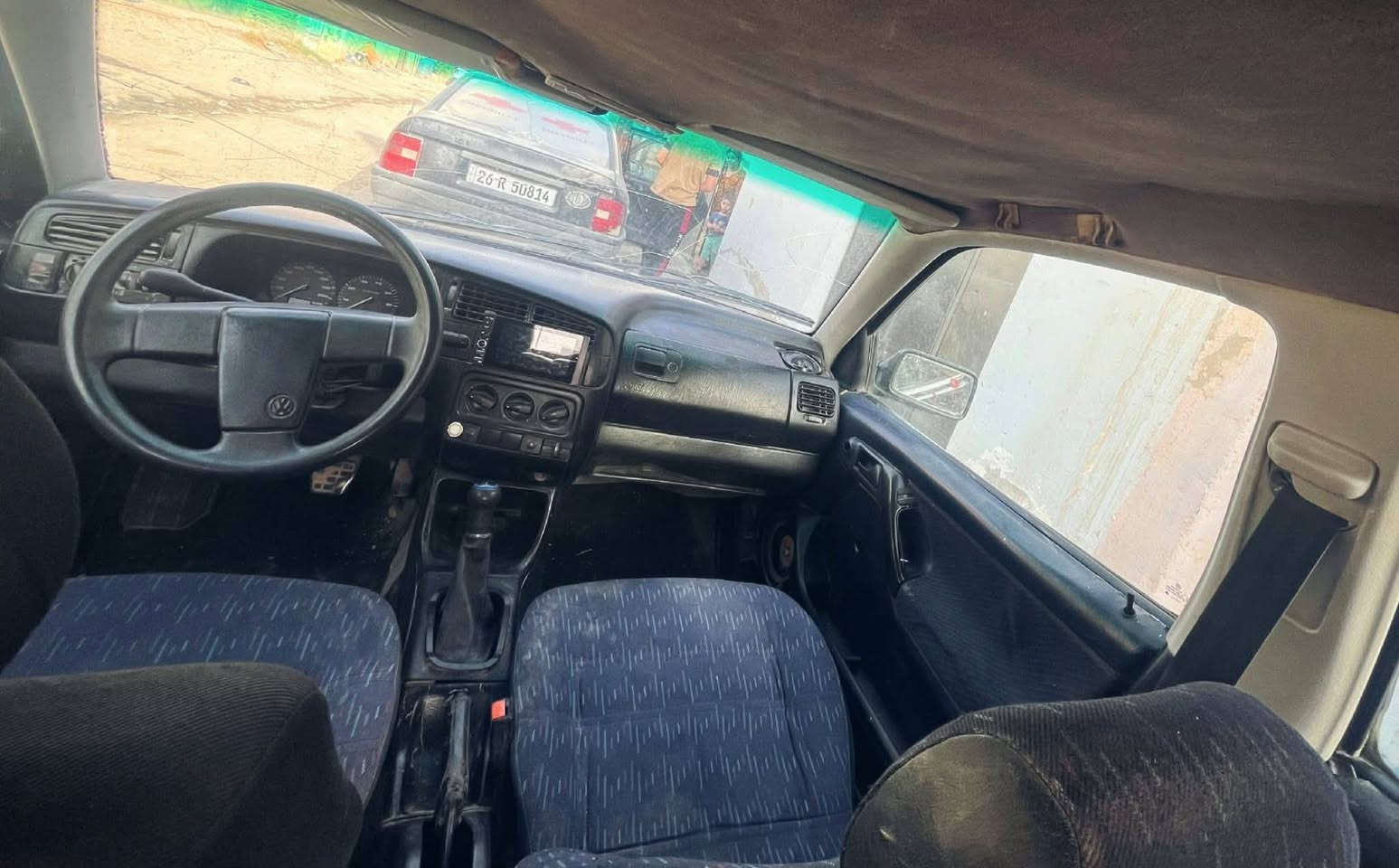 كولف موديل 93
محرك كير شرط كير عادي 
رقم صلاح الدين مشروع وطني شرط تحويل 
مصبوغه جديد وبعد مو مبولشه 
للبيع السعر 30 ترهم مراوس بفكترا
مكاني سامراء ***********
