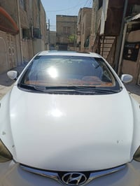 النترا • ٢٠١٦ • الشعب