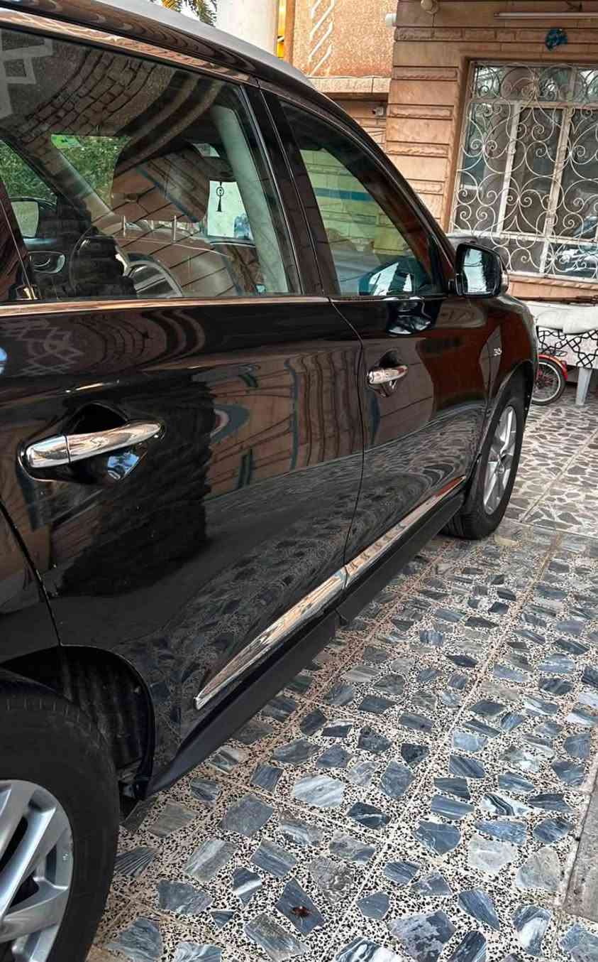 🔥لعشاق الفخامة🔥
انفنتي QX60 موديل 2019
4✖️4 SUV
 💢استخدام شخصي
استيراد خاص سنة 2020 
المسافة المقطوعه 220
لون اسود
داخل جلد
مواصفات كاملة 1/1 
شاشة / مري جانبية كهرباء
كاميرات عدد 5
حساسات عدد 5
لايت زئبقي زنون
رادارات من كل الجهات
قيادة آلية
تبريد تدفئة كشنات
كشنات كهرباء الكل
7 راكب مع تبريد قطعتين
صندوق كهرباء .بانوراما القمارة
تحكمات مع تبريد تدفئة ستيرن
سستم صوت 7 سماعات
تخم تاير قبل شهرين
حدادية كاملة
منضومة تبريد جديدة قبل شهرين
ادامة كاملة للسيارة
⛽️لم يتم استخدام بانزين عادي ابدا
💥السيارة على وضع الشركة بدون فتح بخاخ
⚠️رقم بغداد بسمي 
جاهزة من جميع النواحي
✅حادثها شخط بابين بدون دواخل 
✨تم تبديل بابين وجاملغ نفس اللون بلادي 
ايرباك بردة فقط 
📍 مكان السيارة بغداد
السعر 20 الف دولار

***********
——————————————————
#بيع_سيارتك #بيع #بغداد #معارض_بغداد  #اربيل #معارض #سيارات #سيارات_للبيع #سيارات_مستعملة #سيارات_VIP #وارد_امريكي #وارد_خليجي #تويوتا #لاندكروز #لاندكروزر #جي_كلاس #مرسيدس #النترا #سوناتا #هيونداي #كيا #سورنتو #سيراتو #نيسان #نيسان_صني #رانج_روفر  #لاند_روفر #لاندروفر #سيارات_كورية #سيارات_يابانية
