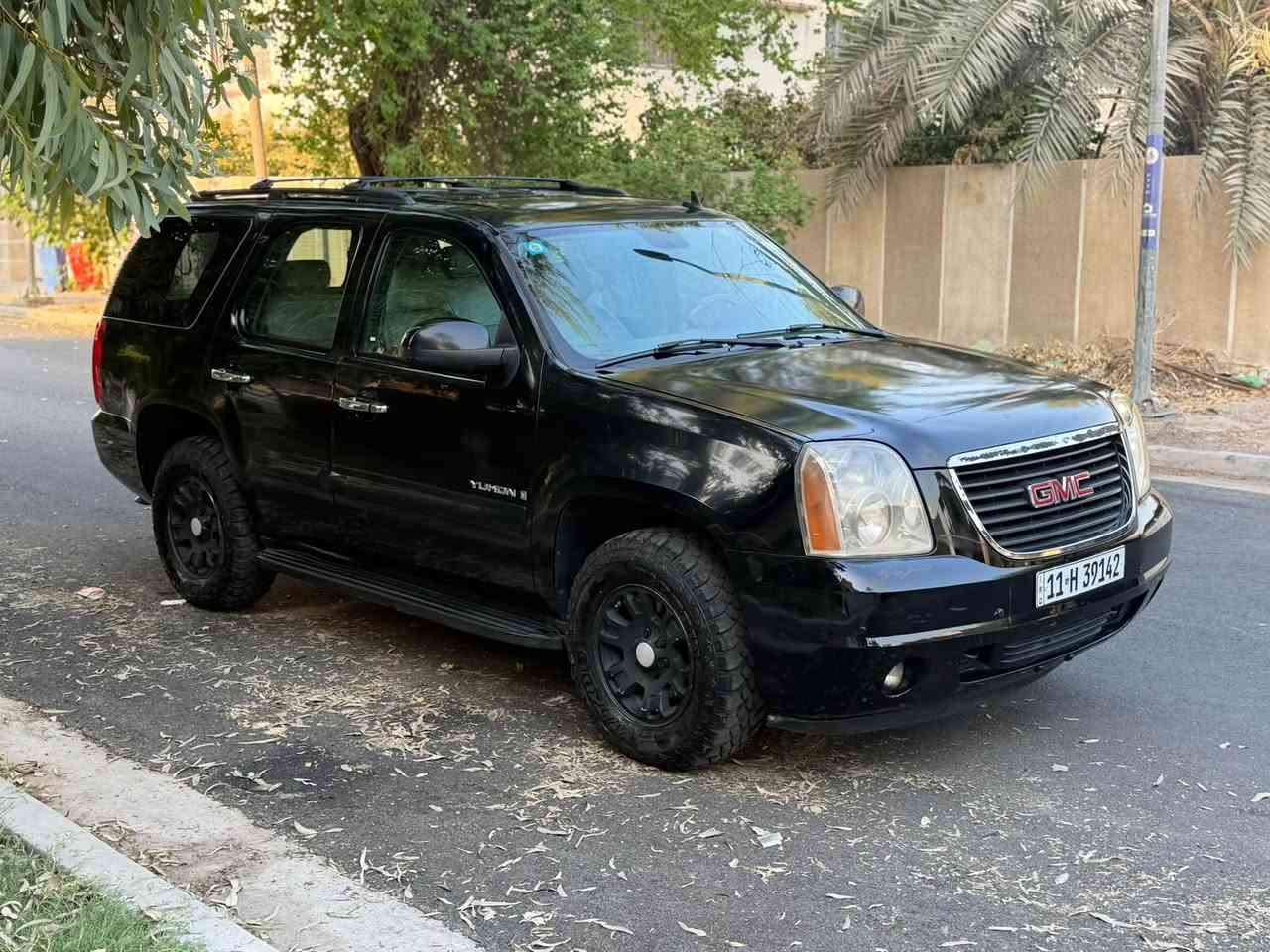السلام عليكم 
GMC 2007 
يوكن كلين تايتل
مكفوله شرط الفحص ربع دعاميه اماميه فقط صبغ
ماشيه 181 الف ميل
بدون ايرباك
بيها جراد بسيط 
شاشه 
مظاف اليها منظومه غاز
مكينه 4,800 المرغوب 
مكفوله المكينه والكير
داخل بيج والبلادي مغلف فوكا
12,800$ قابل للتفاوض
مكانها بغداد اليرموك 
***********

