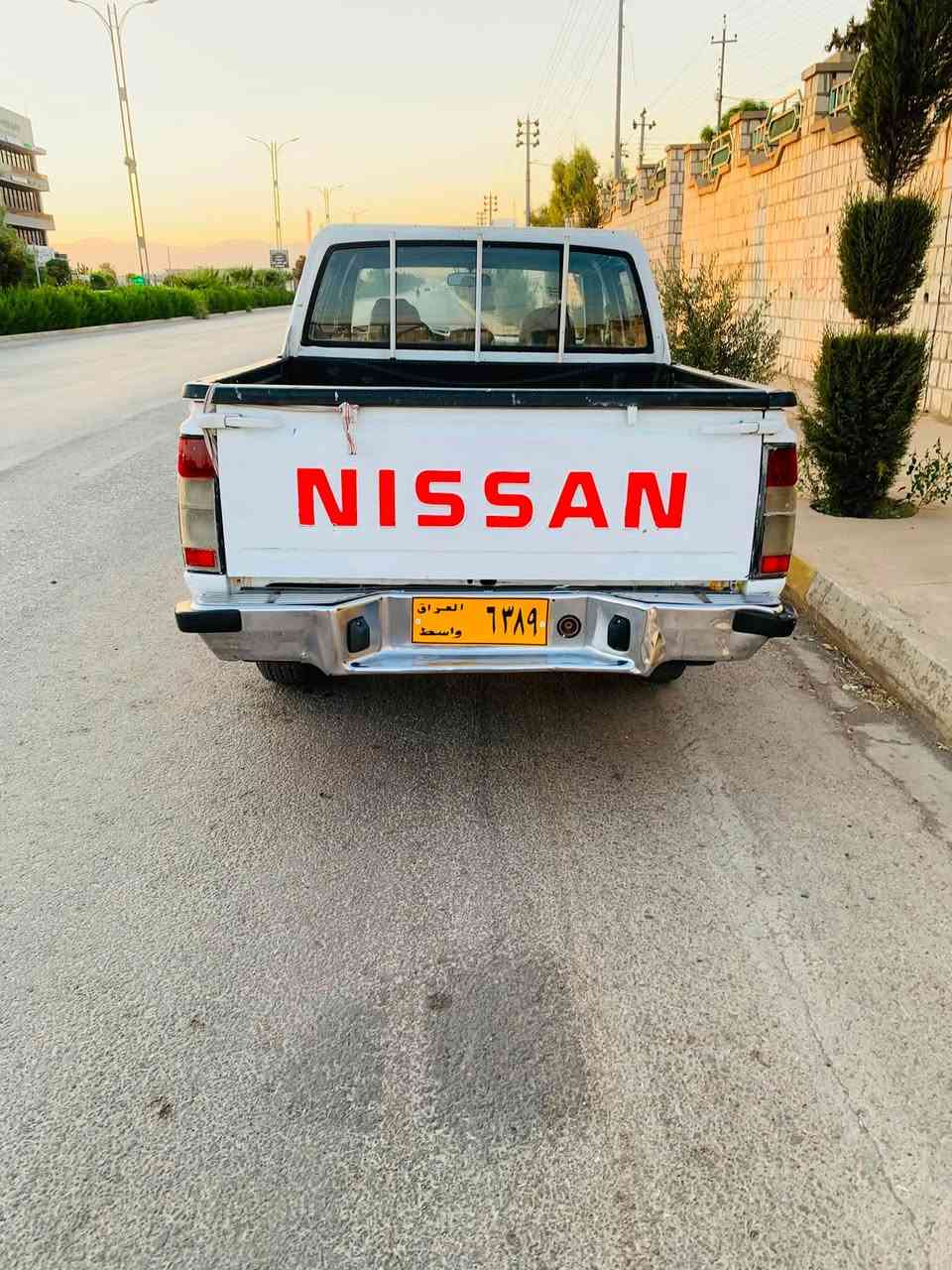 نیسان دەبڵ ٢٠٠٢ئاڕمی پلاستیکی سلێمانی تەبریدوپاوەر  بەشەرتی گێرومەکینەو ئەکسل مەکینەی تازەی لەسەرە  کێوستی لەخزمەتیدام لەشارەزوورم هەڵەبجەی تازە  گۆڕینەوەش دەکەم بەکیای ٣هەزاز مۆدێل ٢٠١٠یان ٢٠١١
***********٧٧٤٧٨٨٧٨١٥
