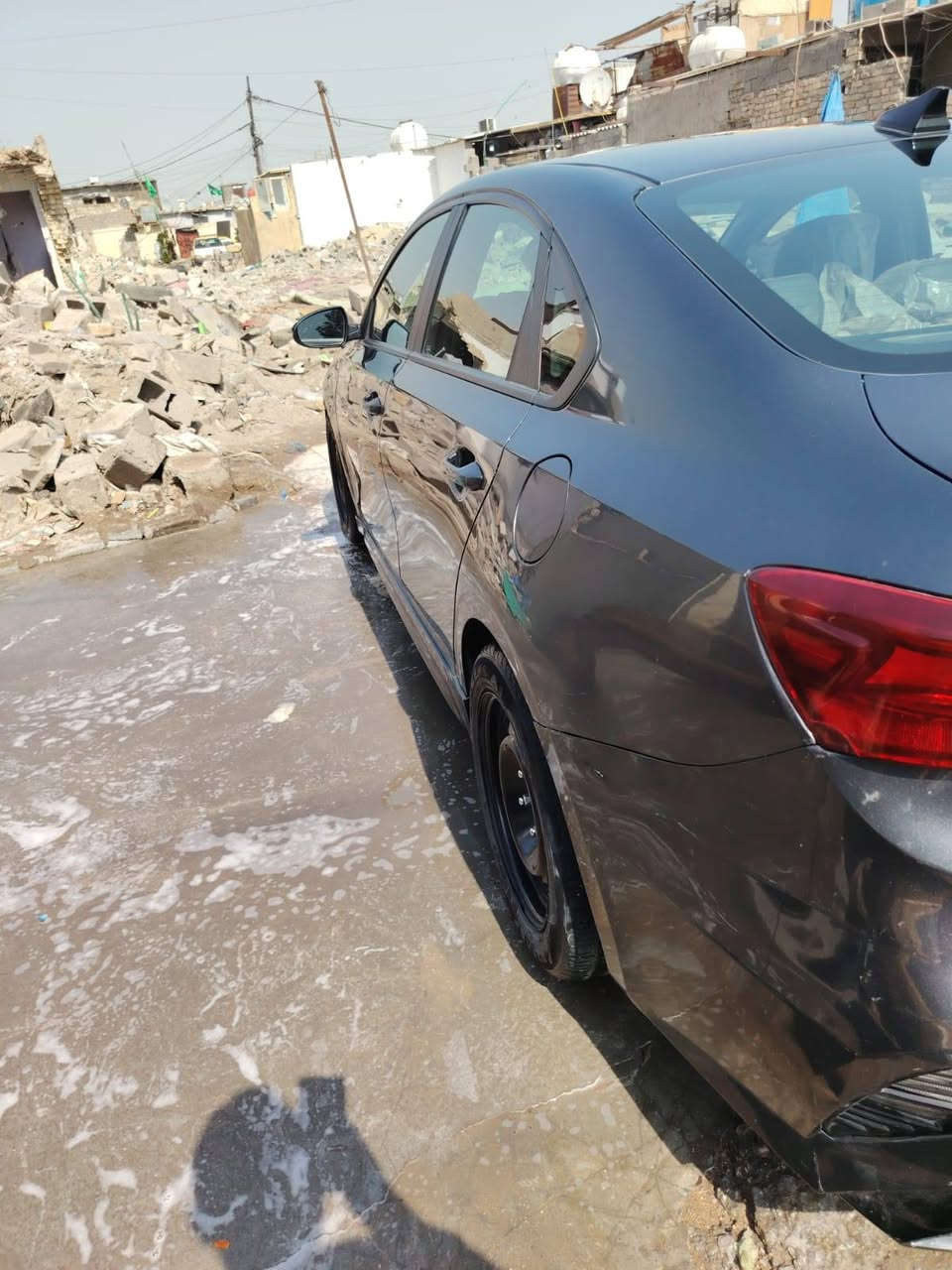 السلام عليكم سعر مناسب فورتي جيتي لاين موديل 24 وارد امريكي تخم تاير جديد وتبديل حداديه صدر بل كامل كله اصلي وكاله الأرضية مغلفه جلد حادثه مثل ما موضح بل صوره وبيه بارد بل جاملغ خلفي علا كد شبر بدون ايرباك بدون دواخل بدون شواصي بدون صبغ كله راجع بارد بدون تبديل بصمه سايد ابريك كهربائي اشاير بل مري نقطه عمياء تحكمات استيرن ويل حجم 16 ماشيه 45 الف السعر 145 وبيه مجال الرقم الاستفسار *********** بي واتساب مكاني بغداد
