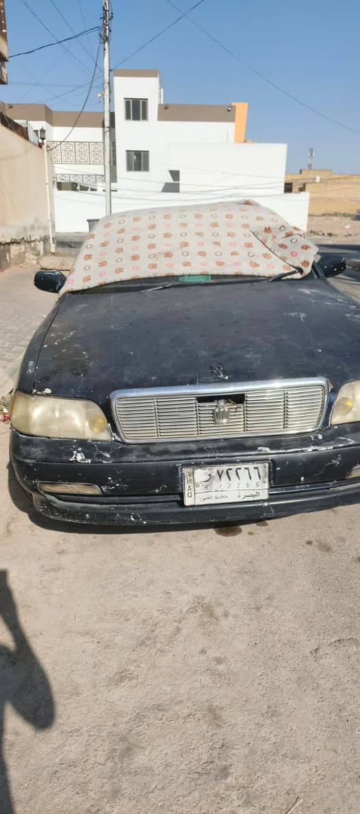 سعر مناسب جدا 
سلام عليكم ماجسته البيع او مراوس بسايبه أو اي سياره .. موديل 95 رقم بصره شغال السياره مكينه وكير خير من الله تخم تاير جديد  هاي الصور قديمه بيها بنجر مكلف بنشر رقم راعيها *********** مكان السياره كوت

