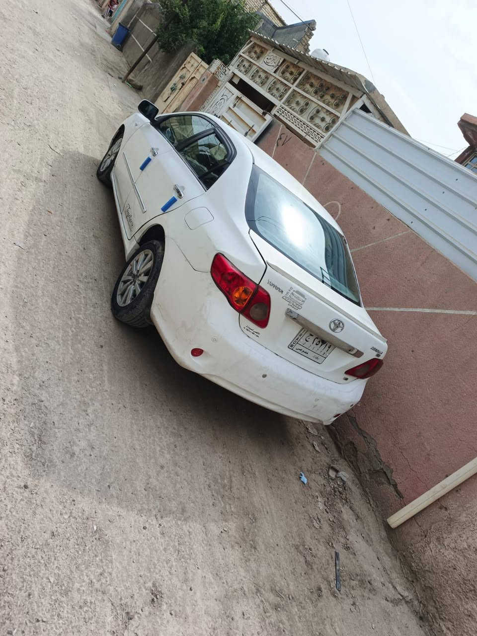 كورلا خليجي 2008 خليجي السعر 85 وبيها مجال حك الجيه بيها جاملغ مبدل وبنيد مكينه كير تبريد خير من الله رقم بغداد بسمي 
***********
