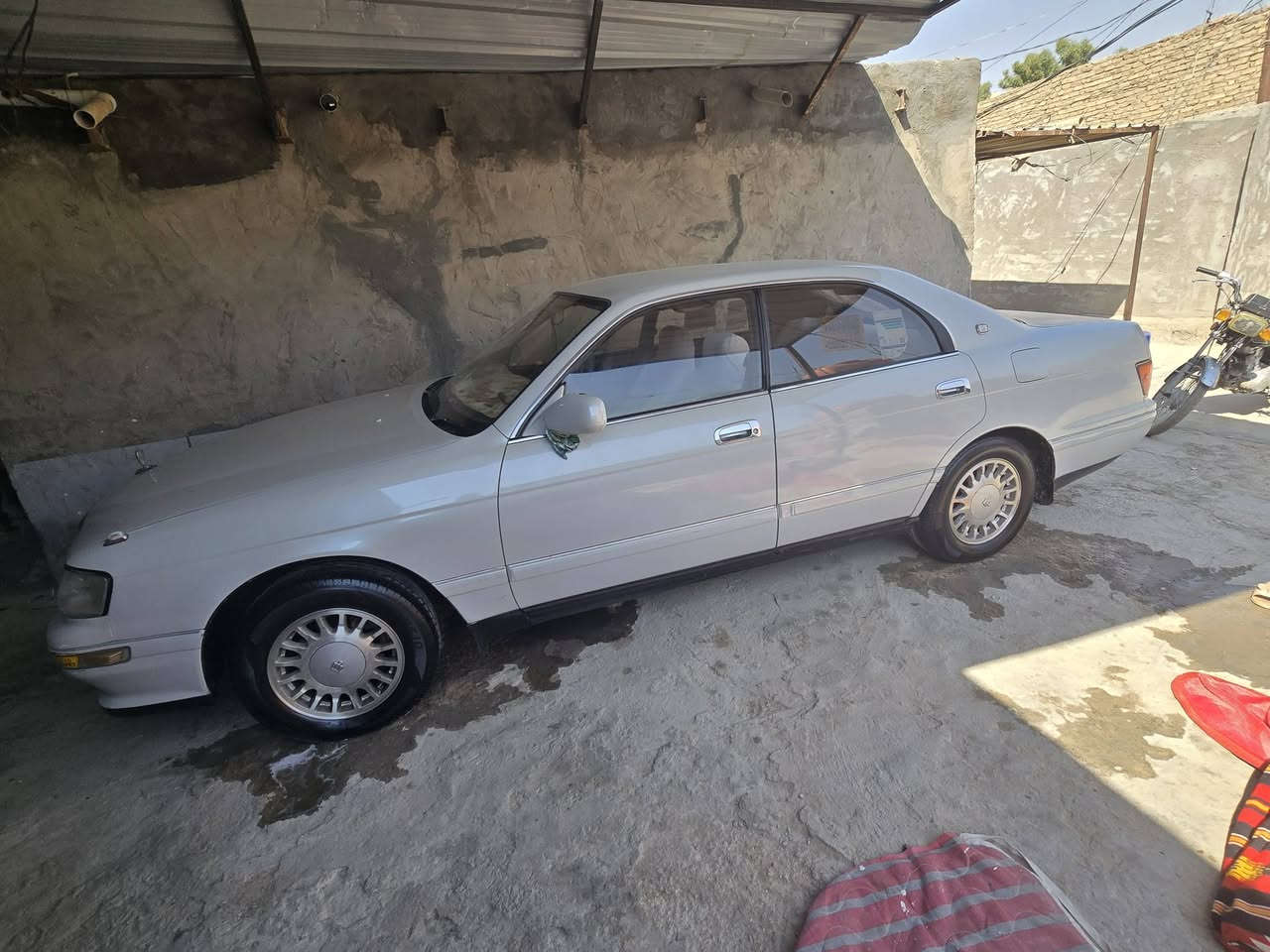 السلام عليكم بطه منفصل رقم انبار انكليزي مديل 94 سنويه 2030  مختصر الكلام السياره كامله على اخر حبايه  السياره جديده كلش.  مكلف بالنشر رقم صاحبها السياره مضمومه تجي وتشوف بعينك #السعر 67 وبيه مجال  العنوان كربلاء ***********
