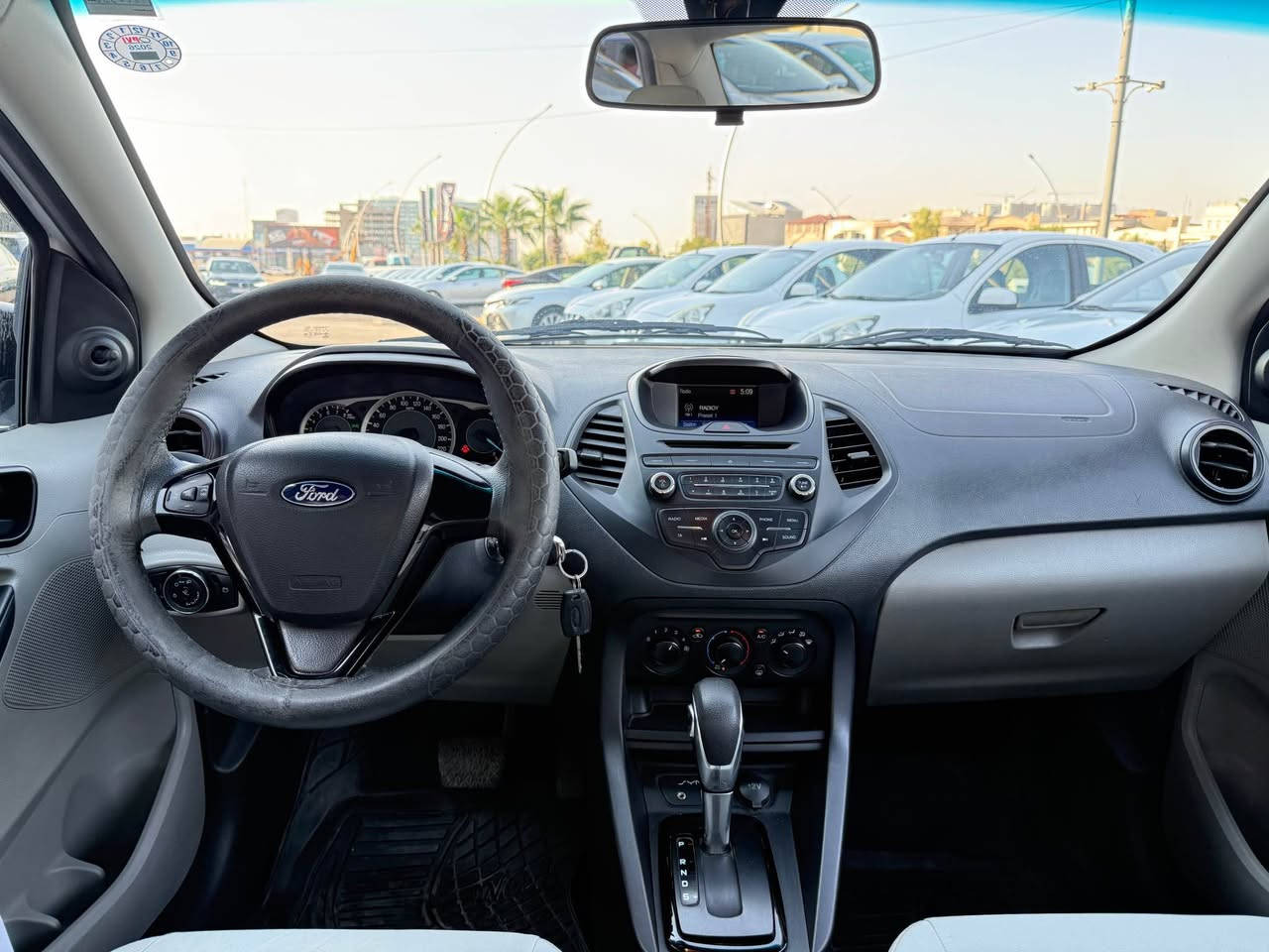 فورد فيغو موديل 2018 
خليجي 
142,000 km
***********
السعر بي مجال أربيل, العراق
