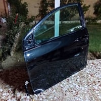 كورولا ٢٠١٨ • باب كامل • أسود
