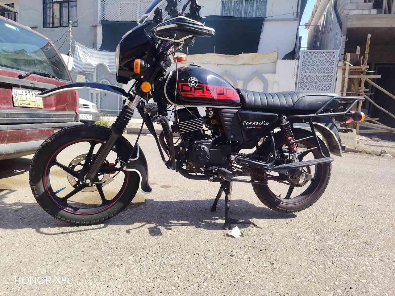 دايوان جبلي موديل 25 
محرك 200

رقم اربيل شرط التحويل

ماشيه 13 بيها تزويدات دراجه نضيفه وحلوه

السعر 2900 رقم واتساب ***********
