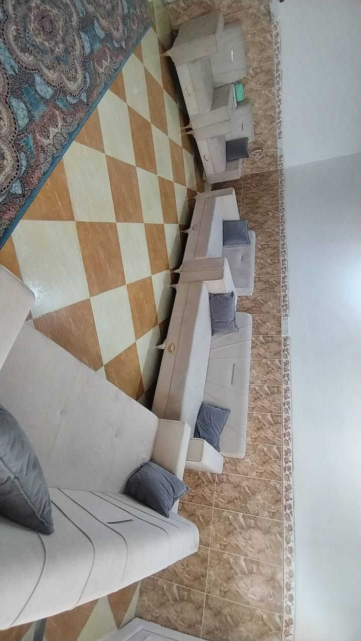 كنب • ١٠نفر • جديد