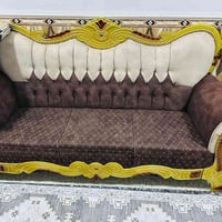 تخم 10 مقاعد ملكي نضيف جدا شغل درجه اولى كوشات 8  نضيف جدا فقط بي هذا ...