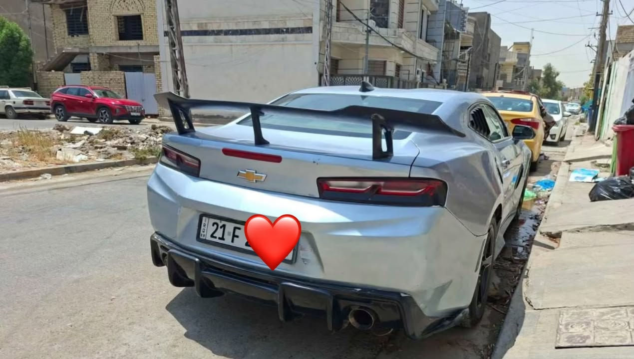 السلام عليكم ٢٠١٧كندي جديده سياره مابيها كل نقص كير محرك صدر تبريد تخم تاير كفاله قطعتين صبغ فقط بدون ايرباك بدون دواخل للبيع او مراوس حسب القناعه 
مكان بغداد حي العلام 
***********
