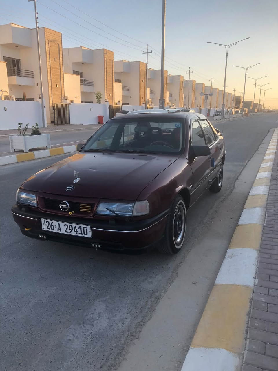 اوبل فكترا ماروني للبيع
موديل 91
رقم انكليزي صلاح الدين 
مصبوغ حزام للجمالية
سيارة نظيفة ومرتبة
محرك 16 
كير عادي
صدر جديد
لايت زينون
قفل مركزي ريموت
سنوية نافذة الى 2030
السيارة بإسمي وتحويل مباشر
مكان السيارة تكريت 
السعر 35
للاستفسار
***********
***********
