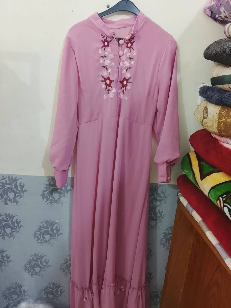 اسعار مناسبة • ملابس