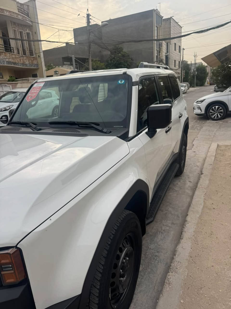 برادو ٢٠٢٤ • داخل الضمان • ٤٨٠٠٠ كم
