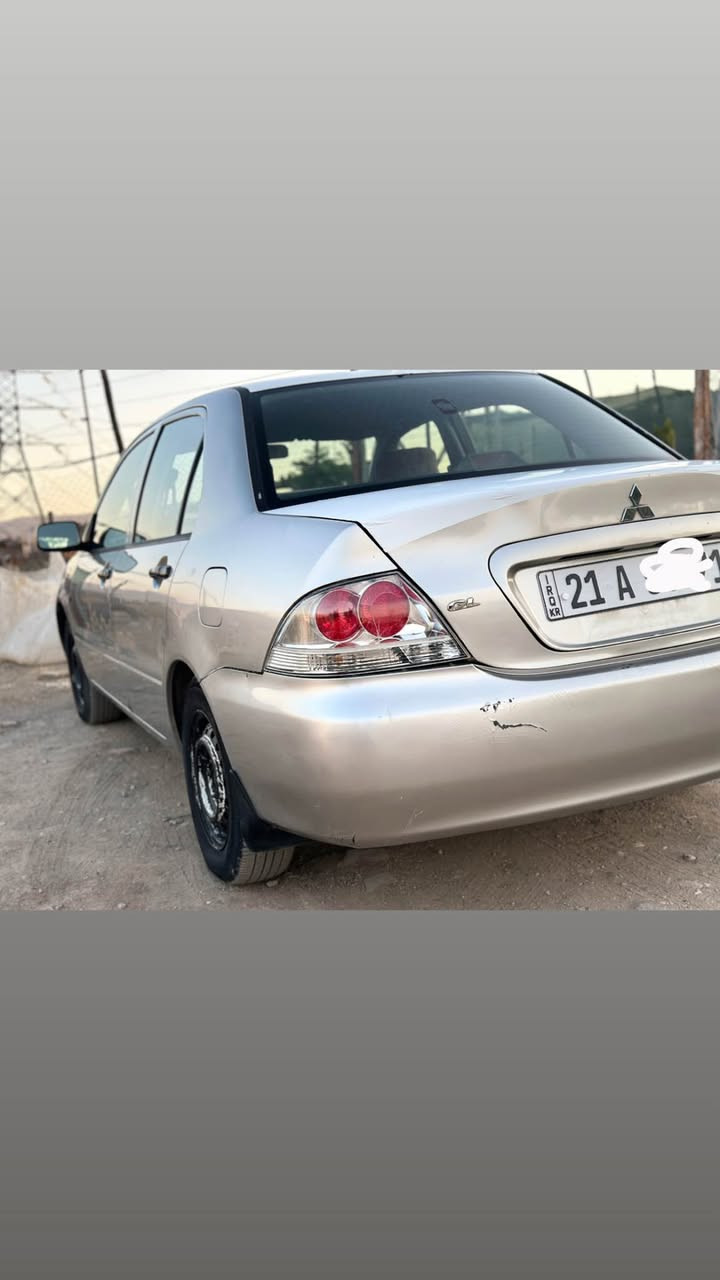 لانسه ر ٢٠٠٧ 
 چوار جام كاره باى 
 ته بريد به شه رت 
ئاوينه كاره باى 
مه كينه بچوك كامل بوياخ بيجگه له سه قفى  بۆجوانى كراوه 
سه نه وى٢٠٣٠ تازه يه هه زه ى تازه يه 
به شه رتى كيرو مه كينه  
سەیارەکە بەناوی خۆمانەوەیە 
٦٤معامه له
شوين سليمانى 
*********** السليمانية, العراق
