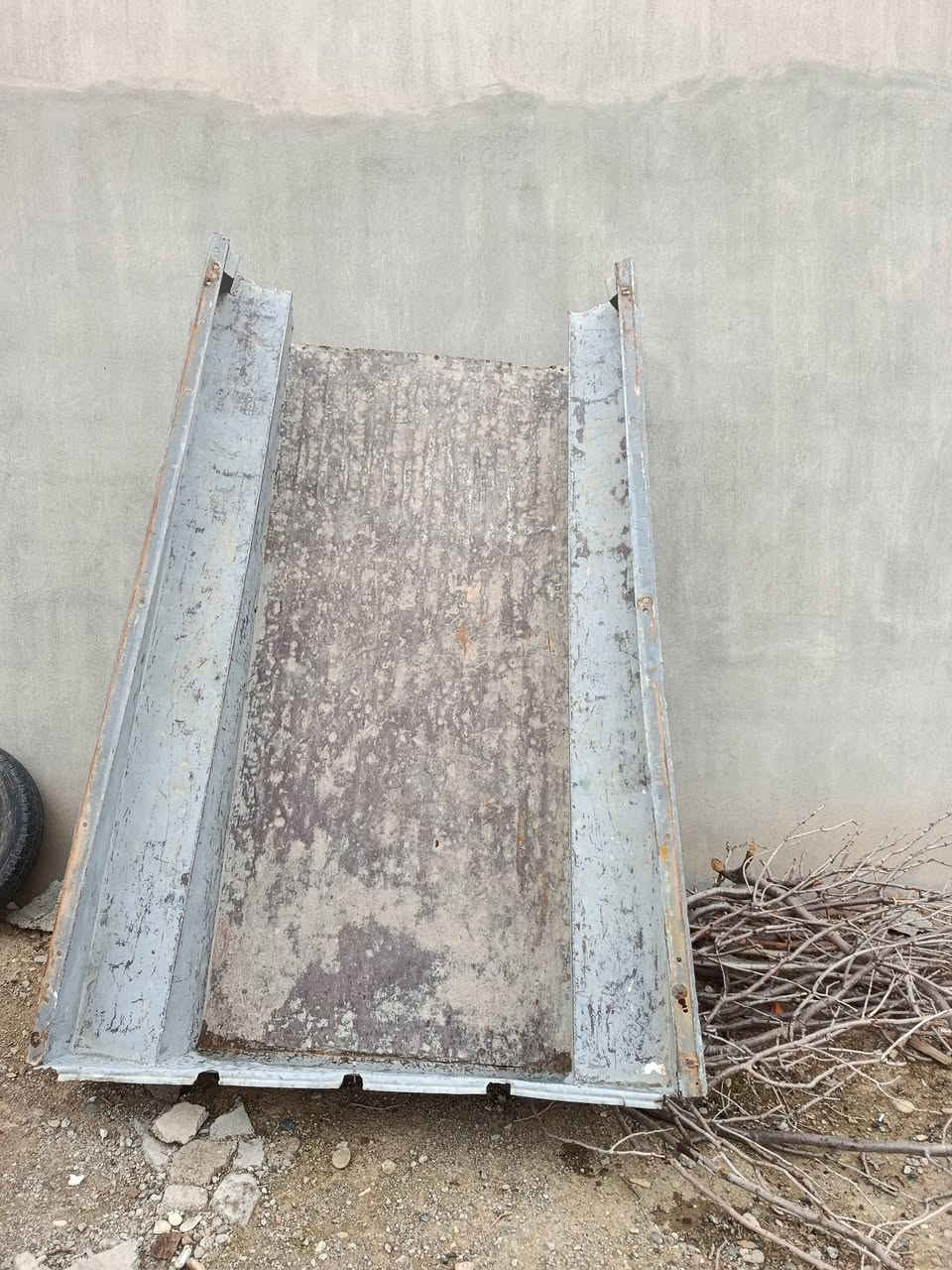 نيسان • بودي • ٥قوڵاب