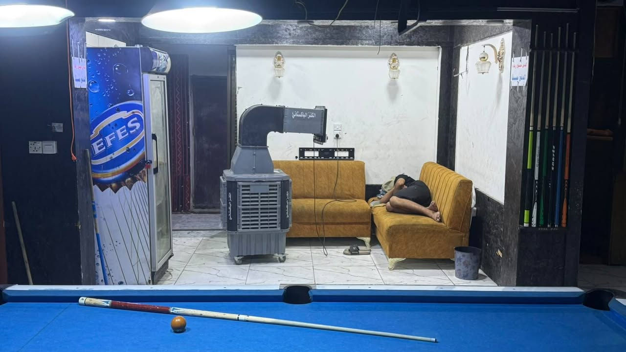 السلام عليكم    ميز عدد 2 سوبر ماستر دبل شاصي للبيع نضيفات كلش تريد هنه وموقع تريد بس ميوزه للبيع مدينه الصدر شارع الداخل قطاع 47 رقم الهاتف *********** مو شراي لادوخني
