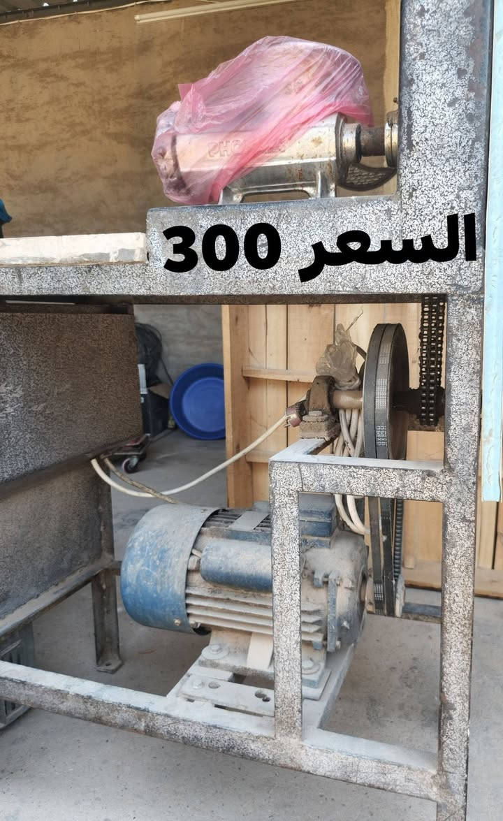 غراض مستعمله للبيع كلهن شغالات 
المكان حديثه 
الأسعار بيهن مجال اليريد يعلق ويدلل أو يتصل 
***********

