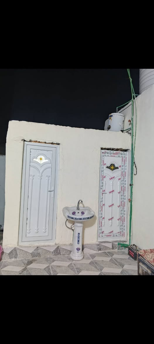 النجف الاشرف • ٢٠٠م • غرفتين