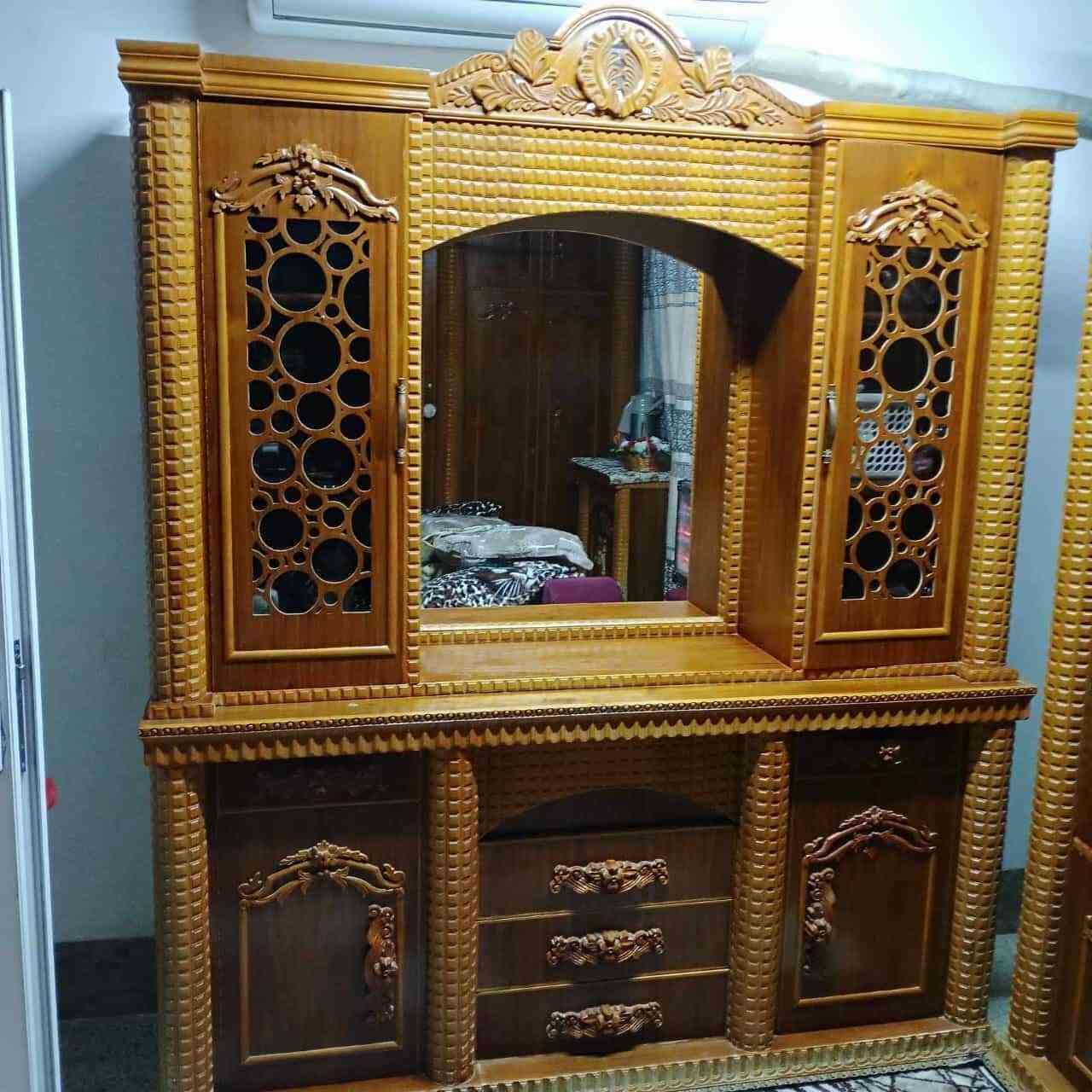السلام عليكم
 غرفه للبيع السعر خاص المكان ناحيه الشوره
رقم الهاتف ***********
