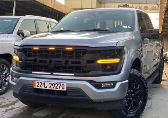 فورد F-150 ٢٠٢٤ • ١٨٠٠٠ مايل • فول مواصفات
